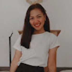 Meet your Posher, Claire